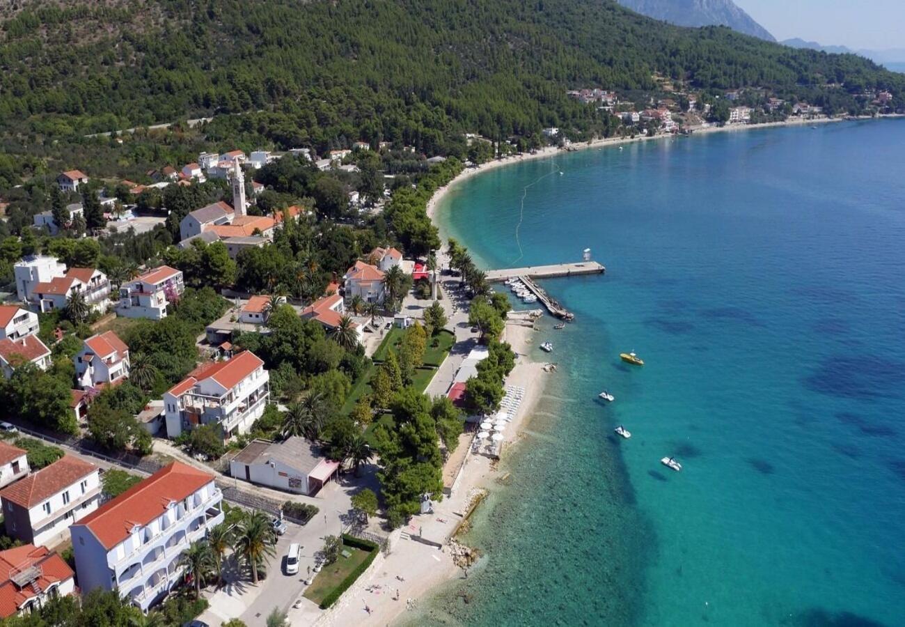 Apartments And Rooms Tomo 1 - At The Beach Zaostrog Εξωτερικό φωτογραφία