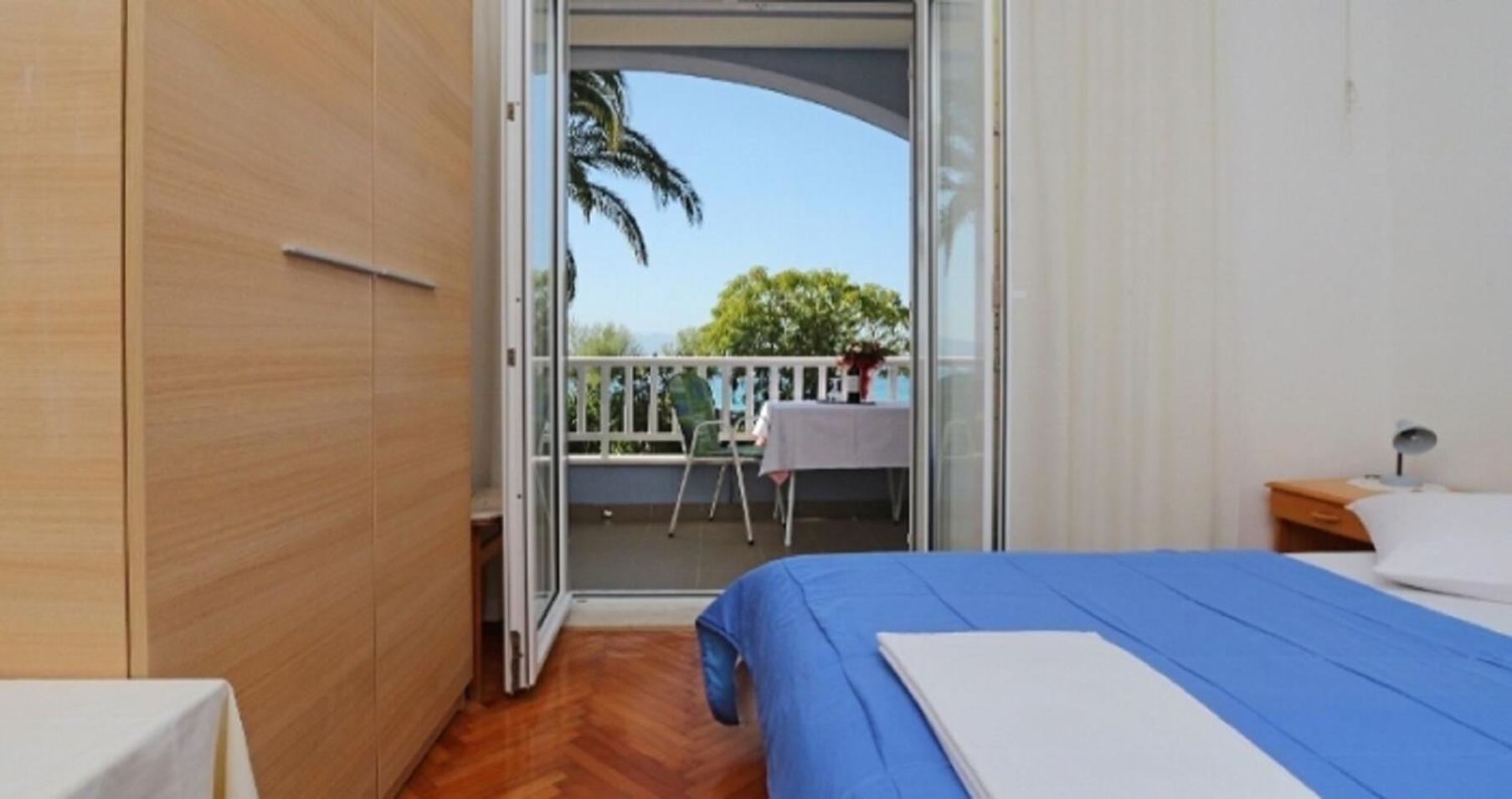 Apartments And Rooms Tomo 1 - At The Beach Zaostrog Εξωτερικό φωτογραφία